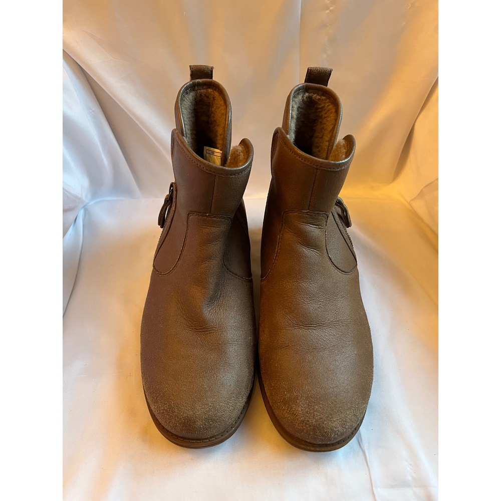 UGG LaVelle Women's Ankle Zip Boots Tan Brown Weather Resistant Shearling Sz 9s